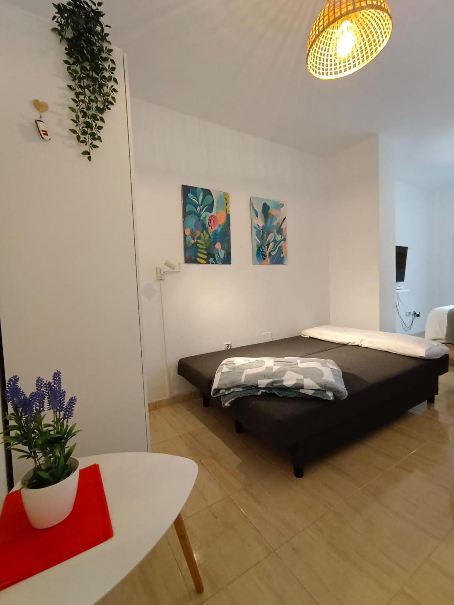Monisimo Apartamento En Centro Historico De Malaga Con Parking Apartment Екстериор снимка