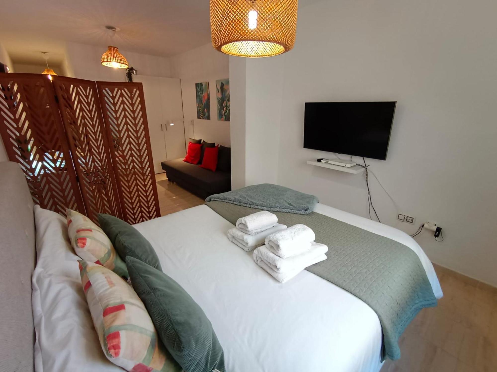 Monisimo Apartamento En Centro Historico De Malaga Con Parking Apartment Екстериор снимка
