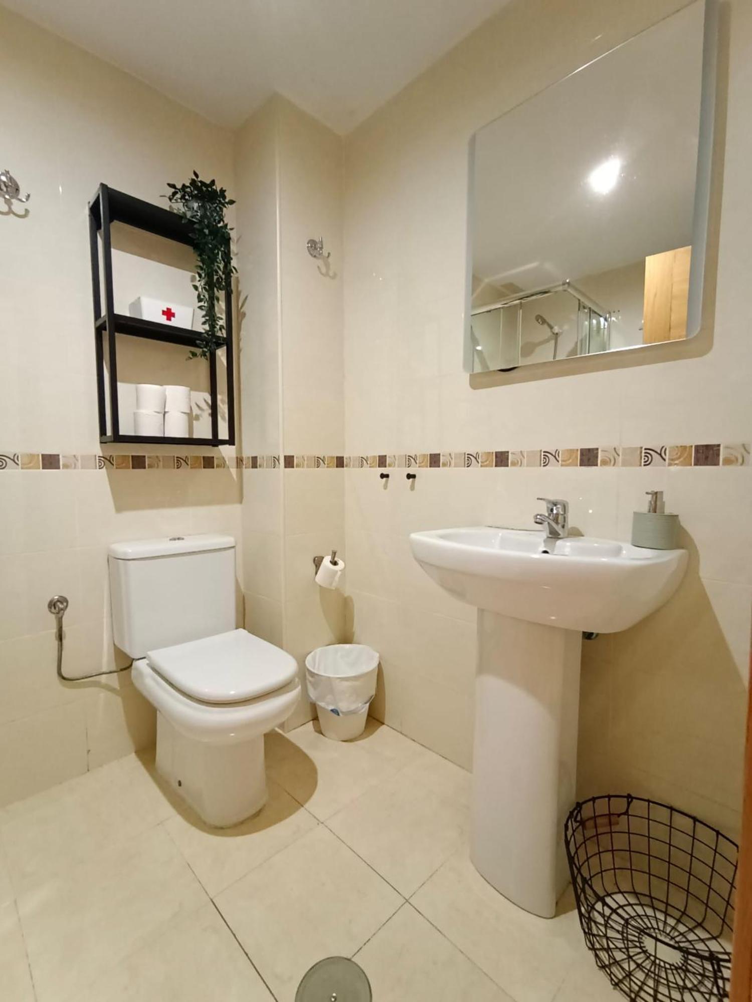 Monisimo Apartamento En Centro Historico De Malaga Con Parking Apartment Екстериор снимка
